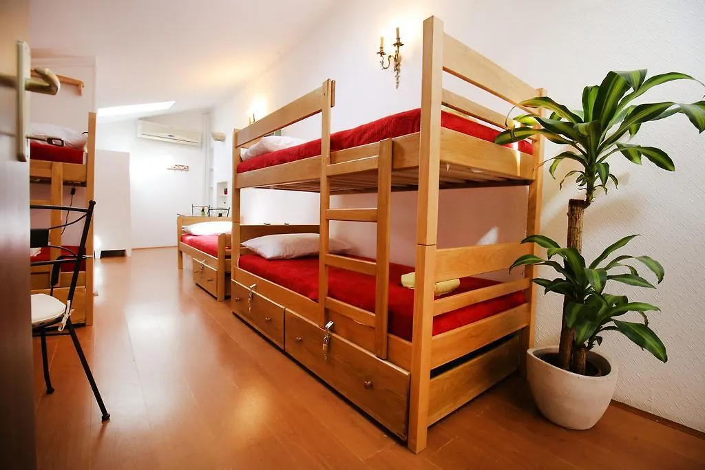Three Corners Hostel Zadar