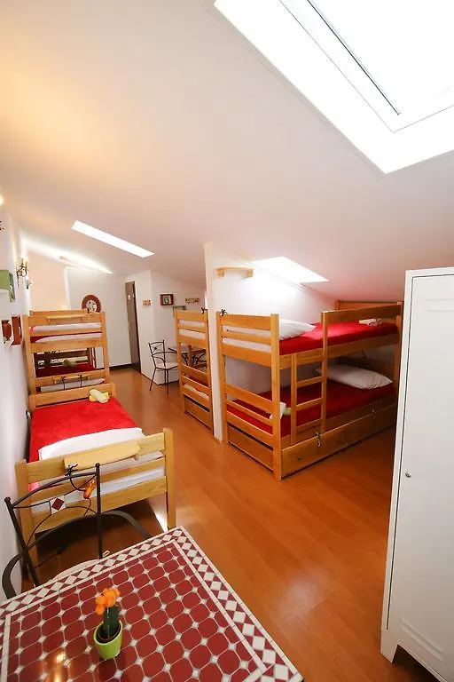 Three Corners Hostel Zadar